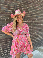 Load image into Gallery viewer, Pink &amp; Gold dyed straw cowgirl hat
