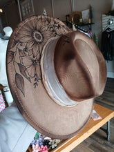 Load image into Gallery viewer, Mocha One Size Felt hat with full burning underneath
