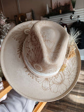 Load image into Gallery viewer, Ivory Floral Suede Burned hat - Medium
