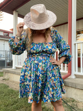 Load image into Gallery viewer, Floral puff sleeve dress
